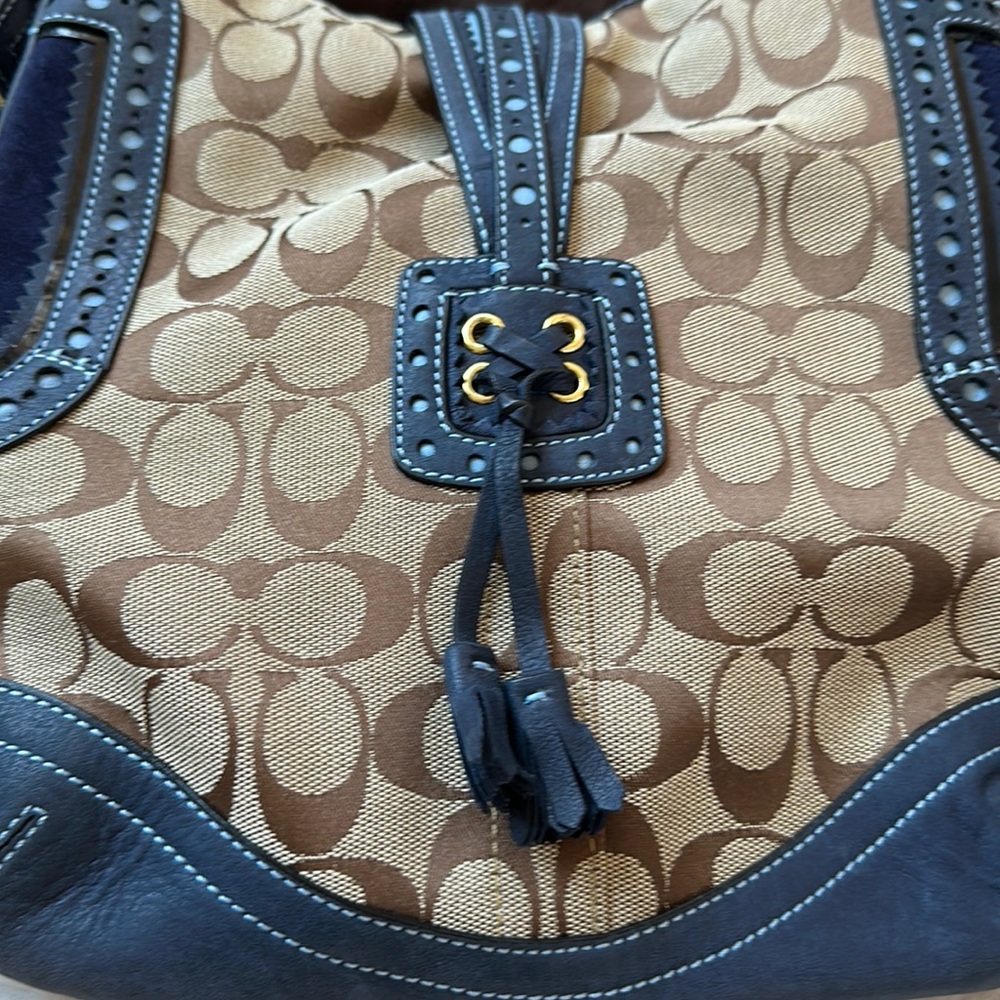 BRAND NEW COACH SHOULDER BAG - Picture 8 of 9